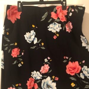 Old Navy, pencil skirt